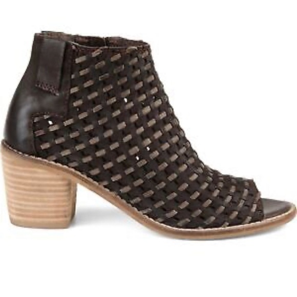 Journee Collection Shoes - Journee Signature Devine Women's Peep Toe Leather Ankle Boots